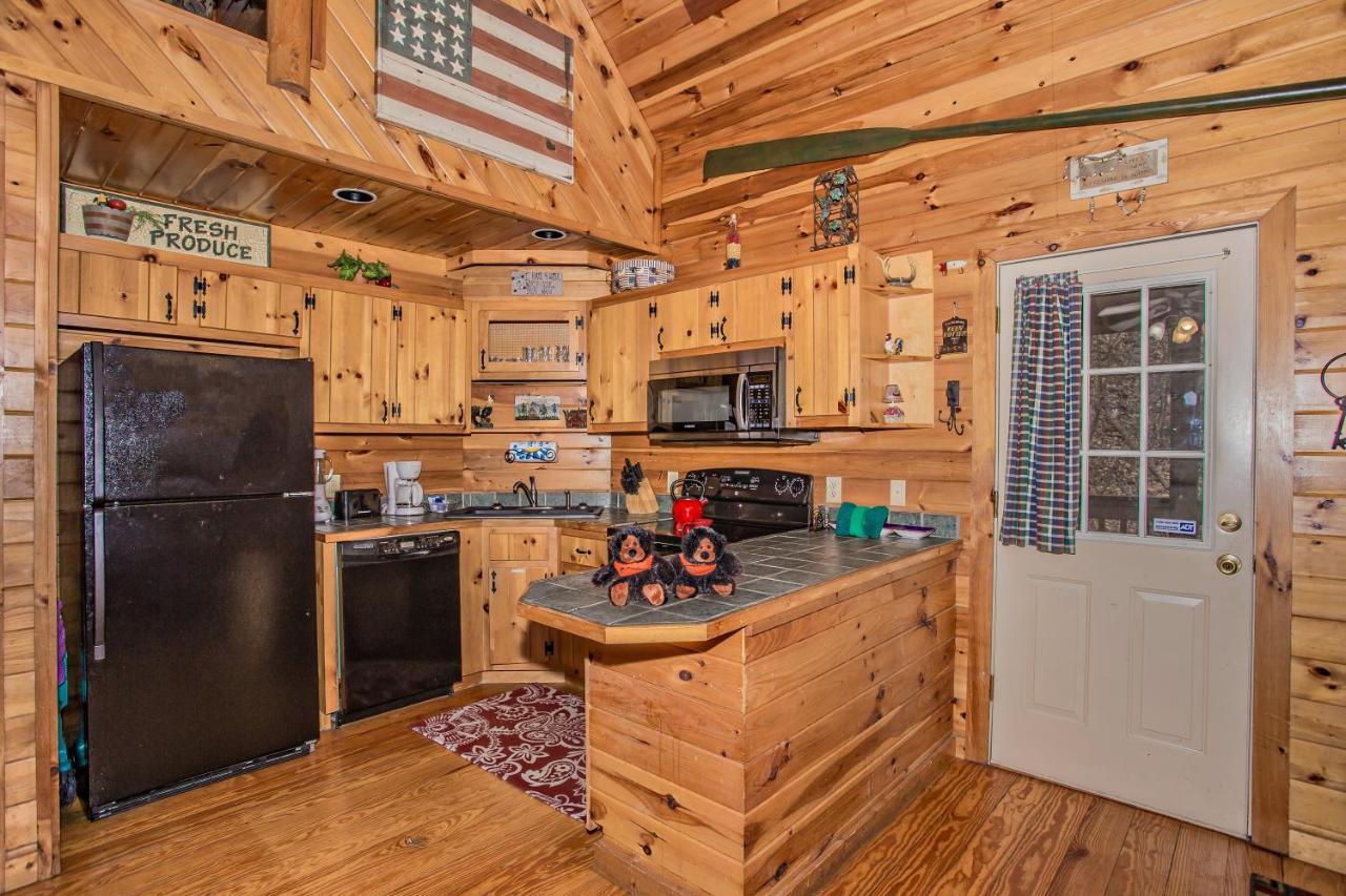 Alpine Joy-Hot Tub, Pond Access ,1089 Of Free Tickets For Each Paid Day, Dollywood And More! Townsend Eksteriør bilde